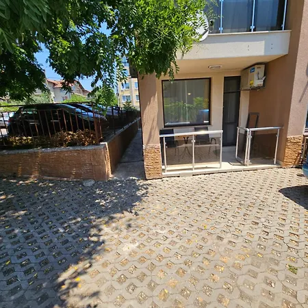 Nest Str Tvarditsa 13 Burgas City